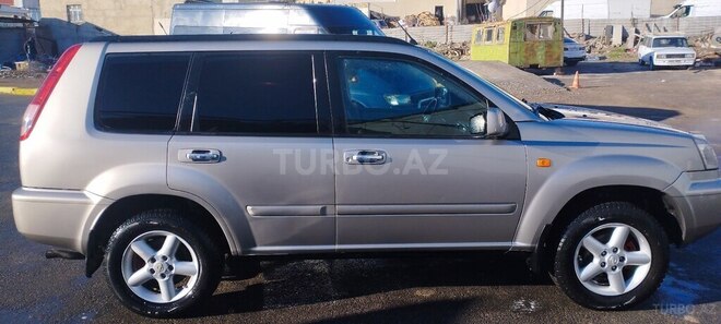 Nissan X-Trail 2003, 276,800 km - 2.0 л - Bakı