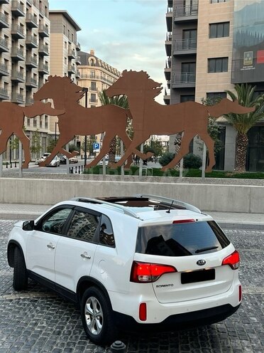 Kia Sorento 2013, 200,000 km - 2.4 l - Bakı