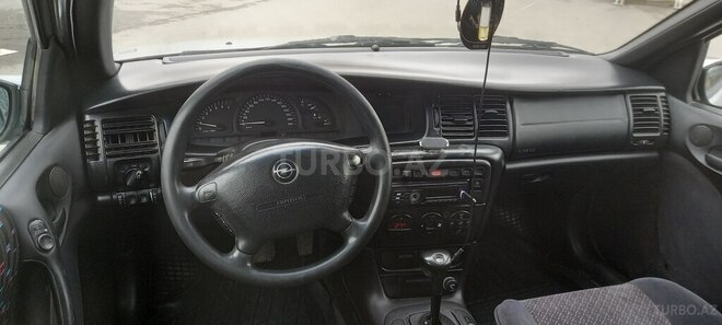 Opel Vectra 1997, 350,000 km - 2.0 l - Xaçmaz