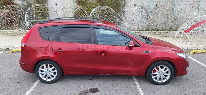 Hyundai i30 2010, 210,000 km - 1.6 л - Bakı