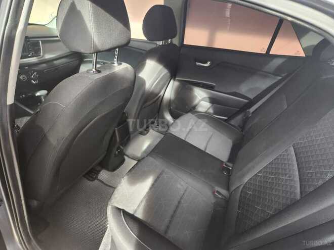 Kia Rio 2019, 136,000 km - 1.6 l - Bakı