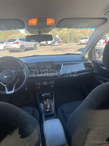 Kia Rio 2019, 136,000 km - 1.6 l - Bakı