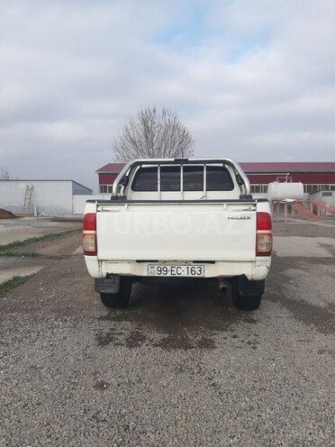 Toyota Hilux 2012, 275,000 km - 2.5 l - Bakı