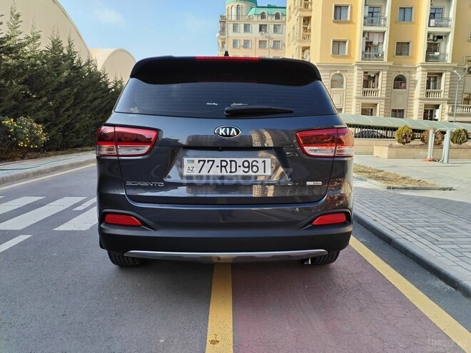 Kia Sorento 2015, 174,600 km - 2.0 l - Sumqayıt