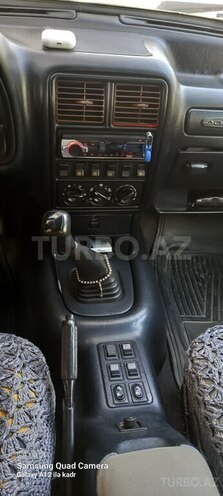 GAZ 31105 2005, 216,000 km - 2.3 l - Bakı