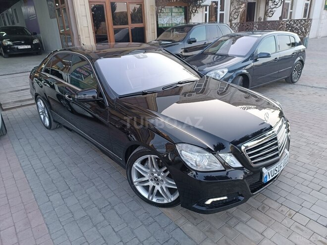 Mercedes E 350 2010, 239,000 km - 3.5 l - Sumqayıt