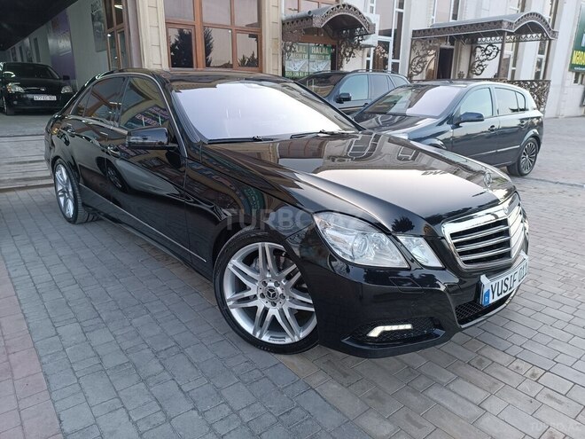 Mercedes E 350 2010, 239,000 km - 3.5 l - Sumqayıt