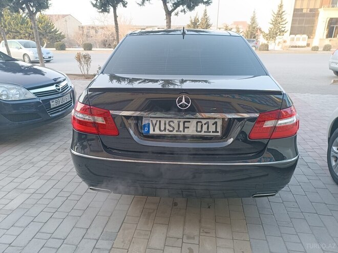 Mercedes E 350 2010, 239,000 km - 3.5 l - Sumqayıt