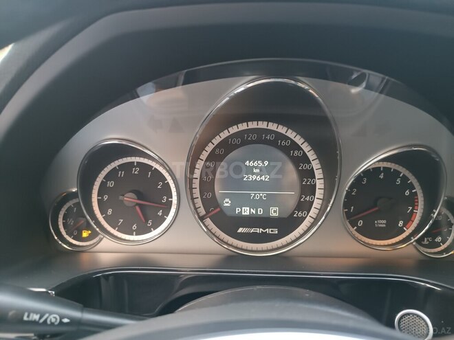 Mercedes E 350 2010, 239,000 km - 3.5 l - Sumqayıt