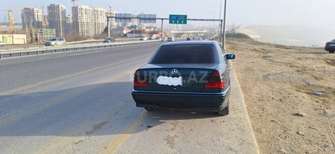 Mercedes C 220 1998, 400,000 km - 2.2 л - Bakı