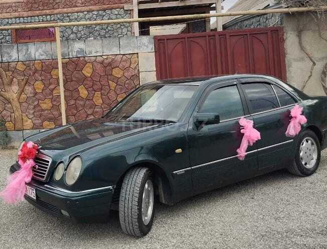 Mercedes E 240 1996, 436,400 km - 2.4 l - Bakı