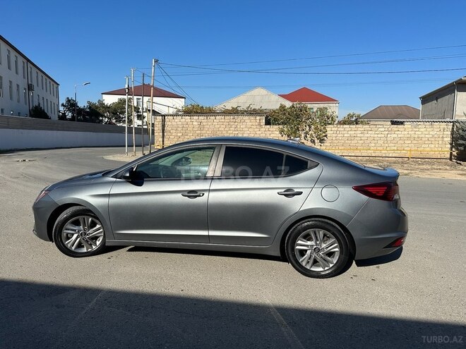 Hyundai Elantra 2019, 83,700 km - 2.0 l - Bakı
