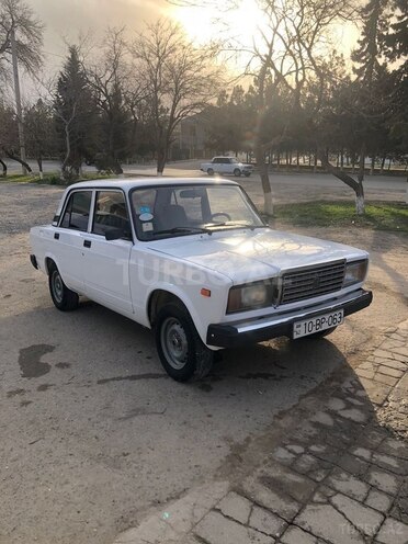 LADA (VAZ) 2107 2008, 184,000 km - 1.6 л - Şirvan