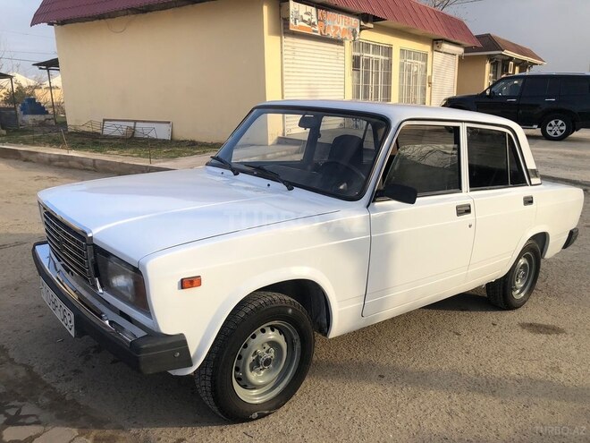 LADA (VAZ) 2107 2008, 184,000 km - 1.6 л - Şirvan