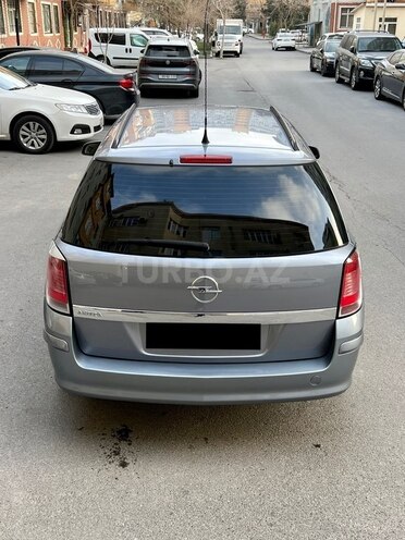 Opel Astra 2006, 230,000 km - 1.4 l - Bakı