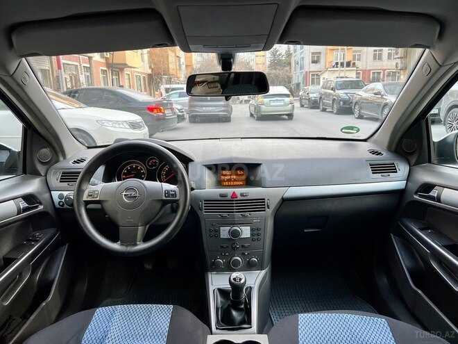 Opel Astra 2006, 230,000 km - 1.4 l - Bakı