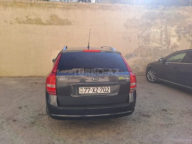 Kia Ceed 2009, 289,000 km - 1.6 l - Bakı