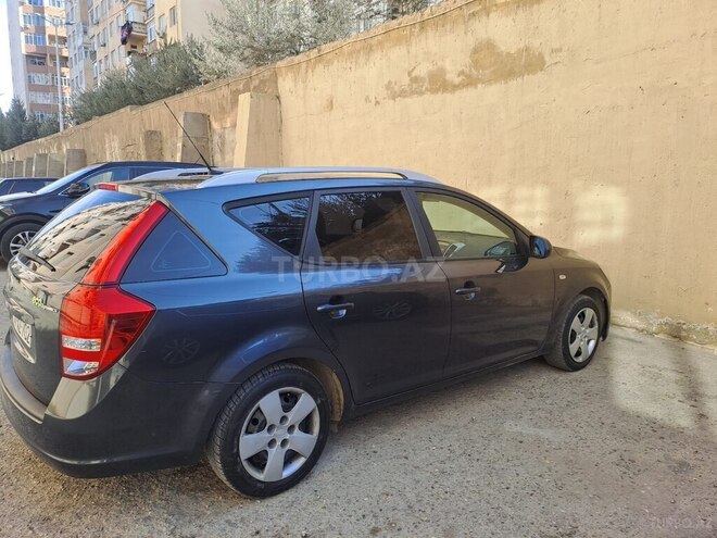 Kia Ceed 2009, 289,000 km - 1.6 l - Bakı
