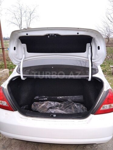 Nissan Tiida 2012, 104,476 km - 1.5 l - Beyləqan