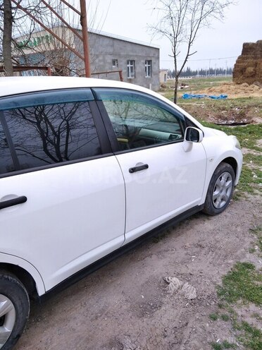 Nissan Tiida 2012, 104,476 km - 1.5 l - Beyləqan