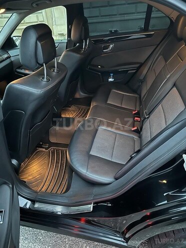 Mercedes E 180 2010, 359,000 km - 1.8 l - Bakı