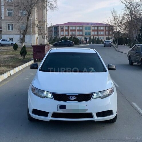 Kia Cerato 2012, 175,000 km - 2.0 l - Şabran