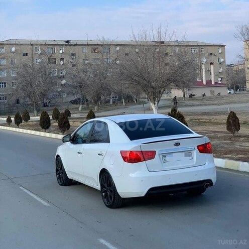 Kia Cerato 2012, 175,000 km - 2.0 l - Şabran