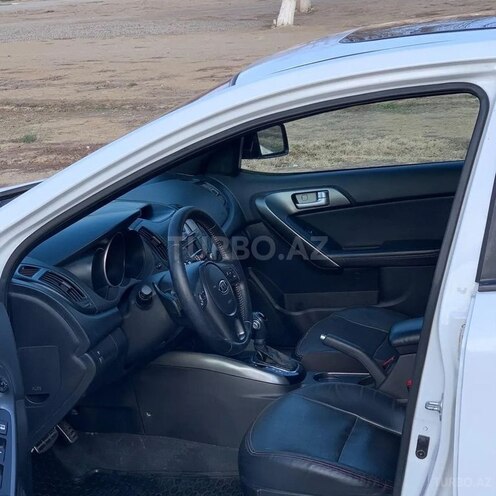 Kia Cerato 2012, 175,000 km - 2.0 l - Şabran