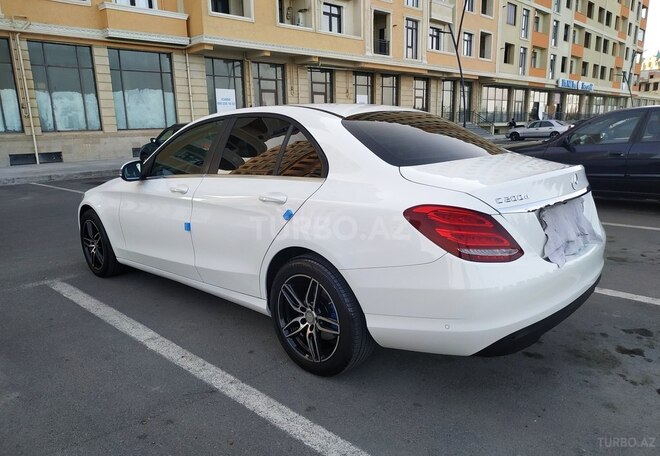 Mercedes C 200 2015, 193,000 km - 1.6 l - Bakı