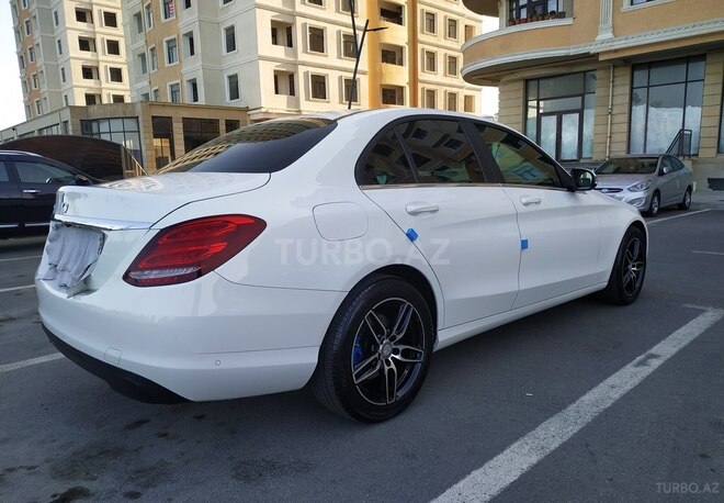 Mercedes C 200 2015, 193,000 km - 1.6 l - Bakı