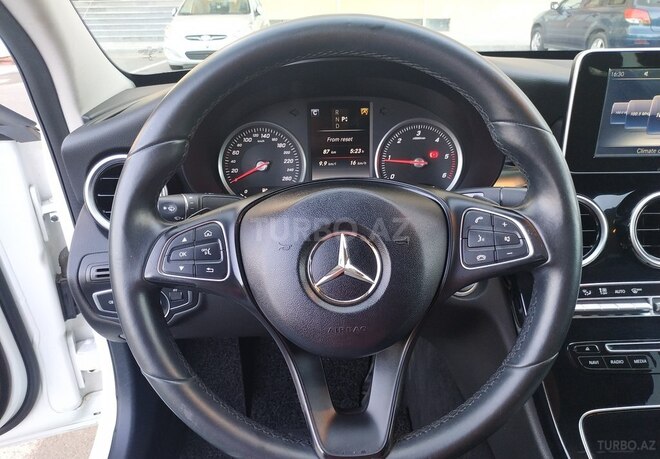 Mercedes C 200 2015, 193,000 km - 1.6 l - Bakı