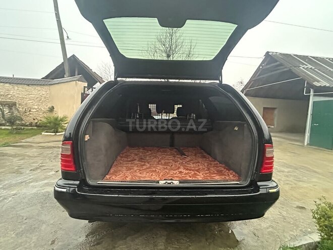 Mercedes E 200 1998, 700,000 km - 2.0 l - Zaqatala