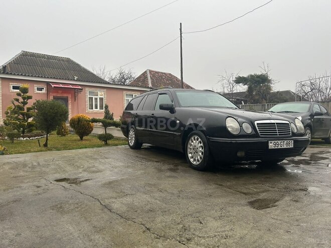 Mercedes E 200 1998, 700,000 km - 2.0 l - Zaqatala