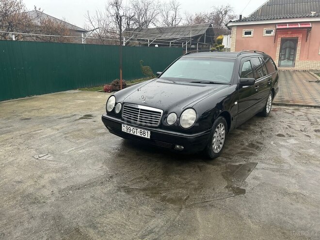 Mercedes E 200 1998, 700,000 km - 2.0 l - Zaqatala