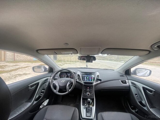 Hyundai Elantra 2015, 270,000 km - 1.6 l - Bakı