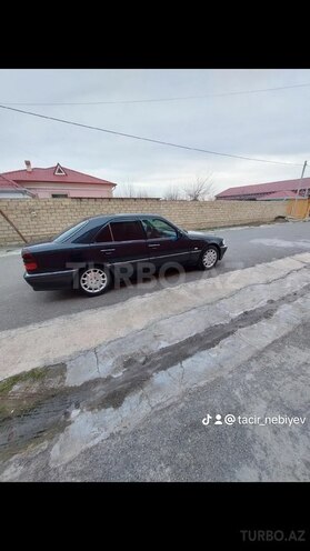 Mercedes C 240 1998, 217,870 km - 2.4 l - İmişli