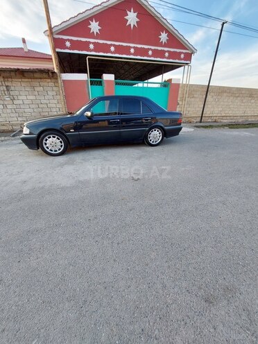 Mercedes C 240 1998, 217,870 km - 2.4 l - İmişli