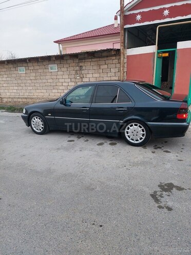 Mercedes C 240 1998, 217,870 km - 2.4 l - İmişli