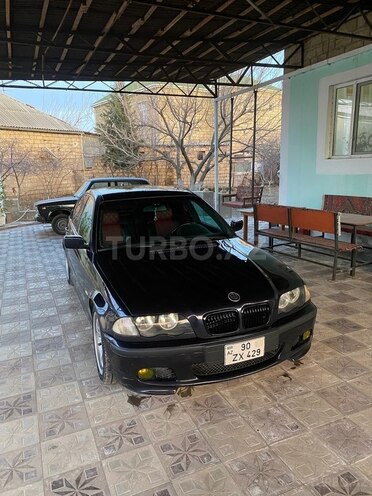 BMW 320 2001, 323,568 km - 2.0 l - Sumqayıt