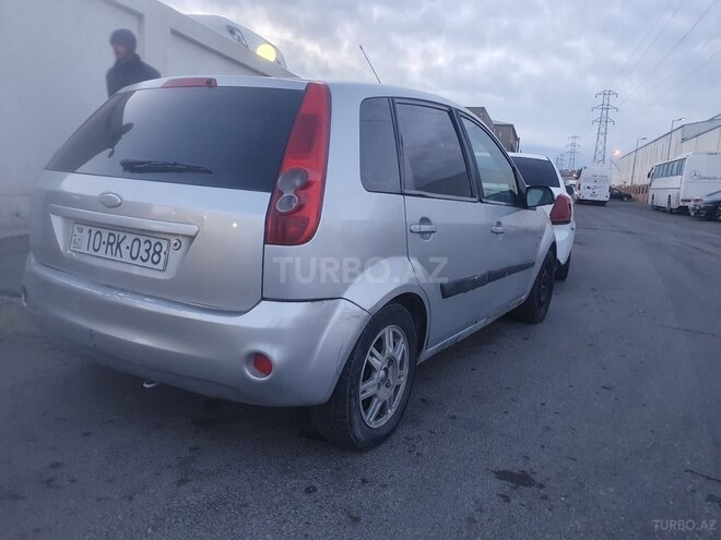 Ford Fiesta 2005, 250,000 km - 1.4 l - Bakı