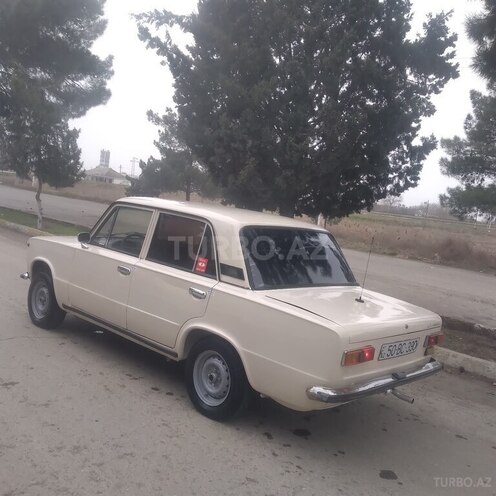 LADA (VAZ) 21011 1986, 24,586 km - 1.5 л - Salyan