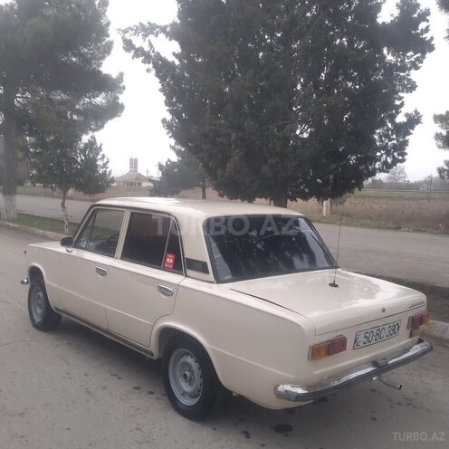 LADA (VAZ) 21011 1986, 24,586 km - 1.5 л - Salyan