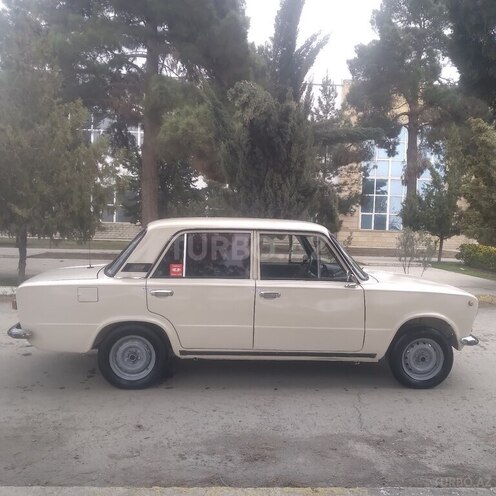 LADA (VAZ) 21011 1986, 24,586 km - 1.5 л - Salyan
