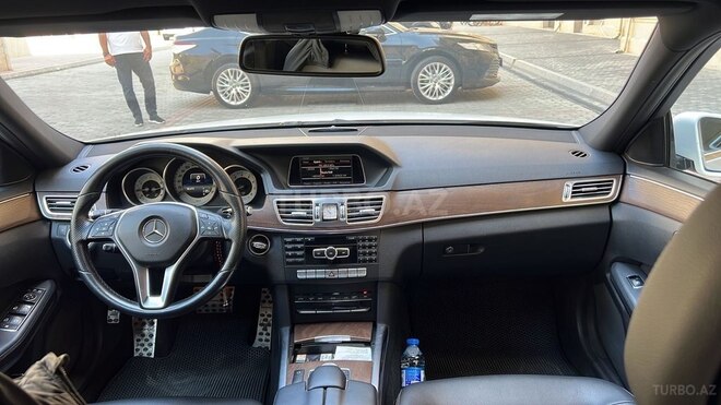Mercedes E 200 2014, 212,000 km - 2.0 l - Bakı
