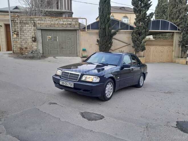Mercedes C 200 1999, 320,000 km - 2.0 l - Bakı