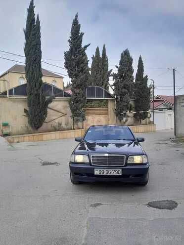 Mercedes C 200 1999, 320,000 km - 2.0 l - Bakı