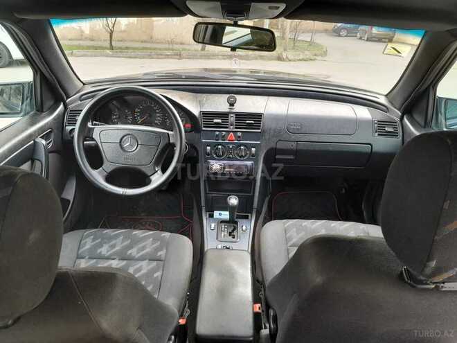 Mercedes C 200 1999, 320,000 km - 2.0 l - Bakı