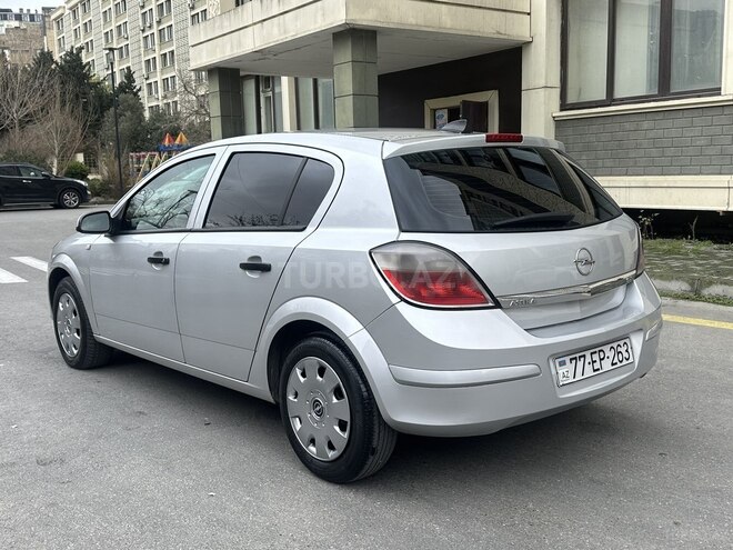 Opel Astra 2005, 301,150 km - 1.3 l - Bakı