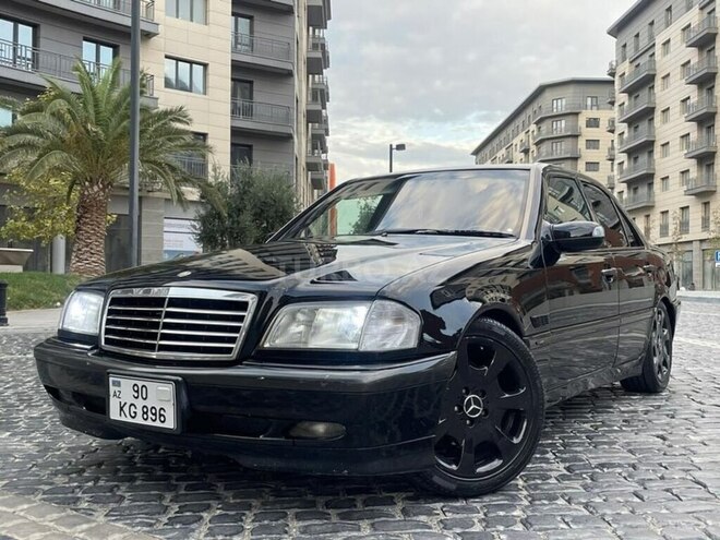 Mercedes C 220 1998, 280,000 km - 2.2 l - Bakı