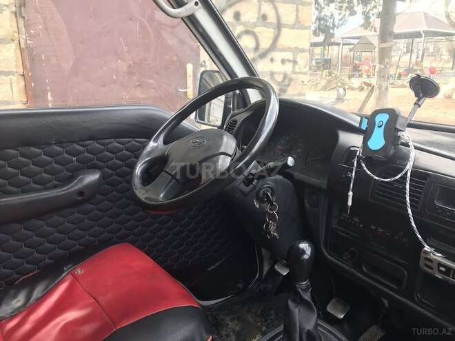 Hyundai H 100 2006, 336,580 km - 2.5 л - Tovuz